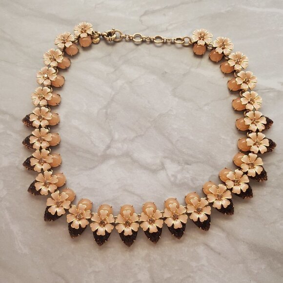 🍓 J.Crew Strawberry Flower Floral Rhinestones Crystal Cluster Statement 🍓 - Picture 1 of 16